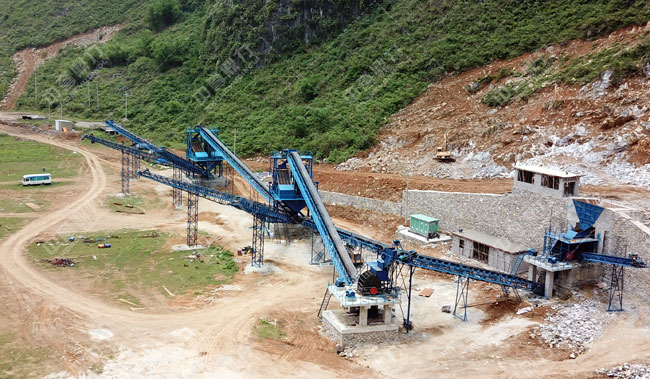 广西南宁马山县三联采石厂时产300吨骨料生产线